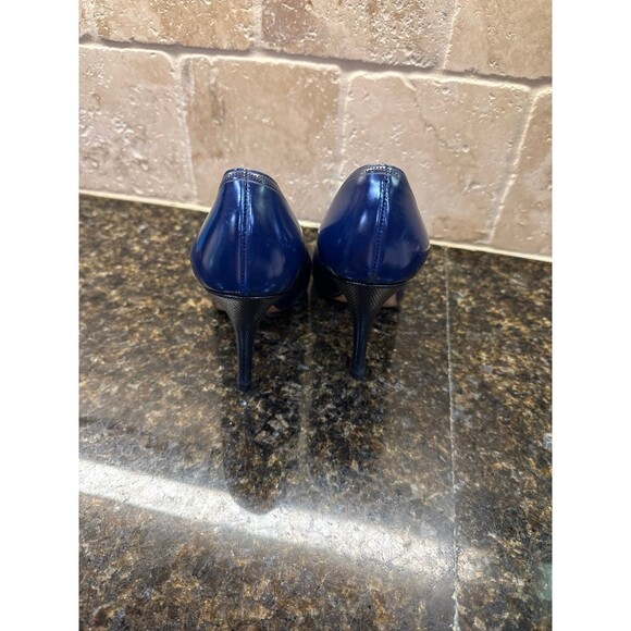 Vintage Fendi Navy Blue Leather Pumps 7 US 37.5 EU GUC - Picture 5 of 12